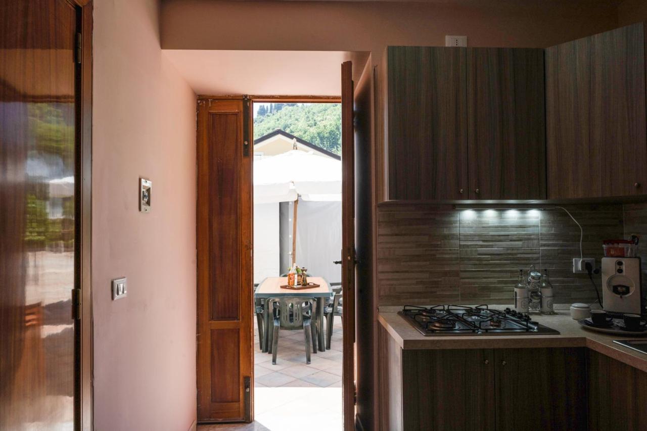 トラモンティ Apicella Casa Vacanzeヴィラ エクステリア 写真